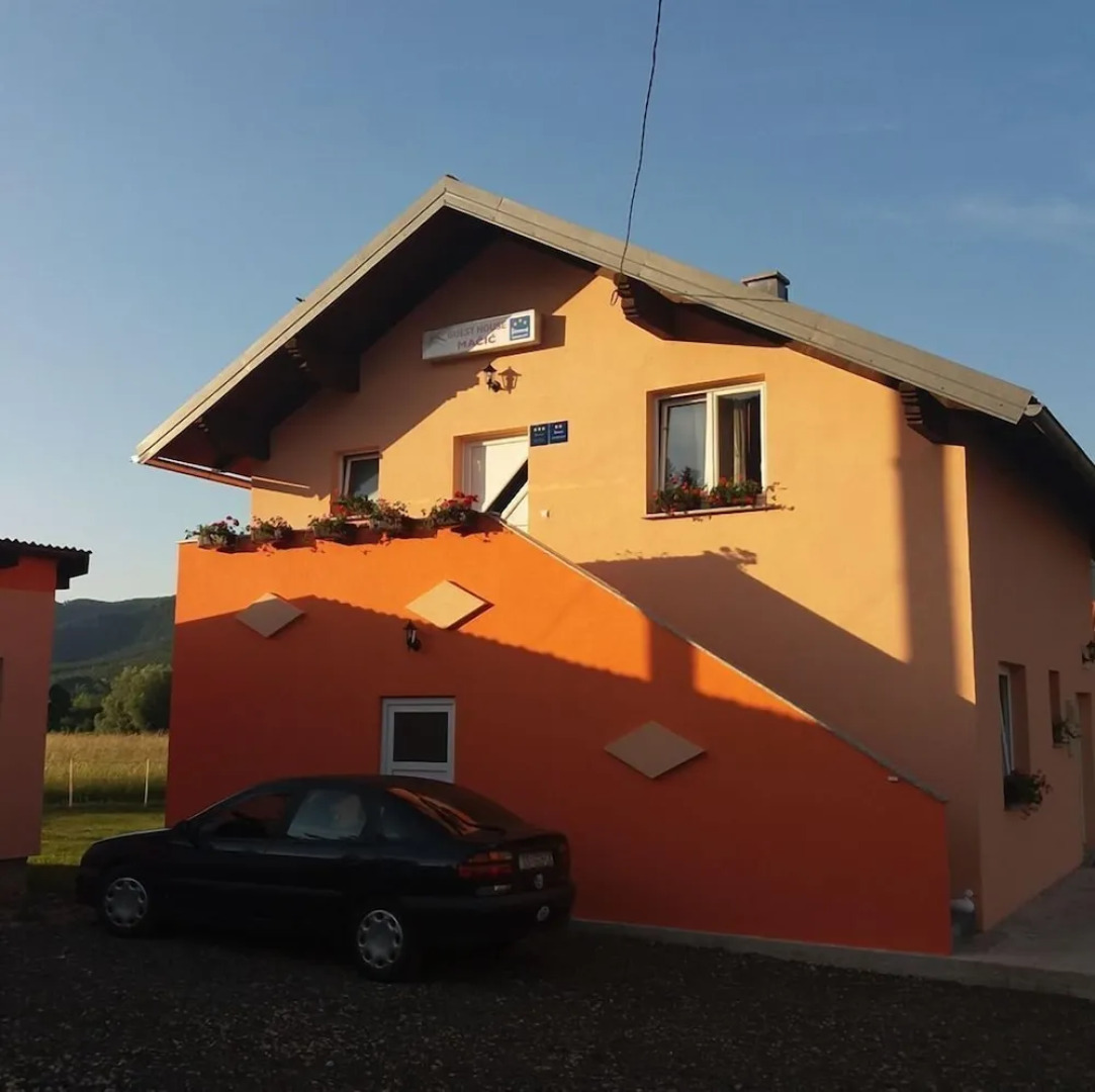 Guest House Macic