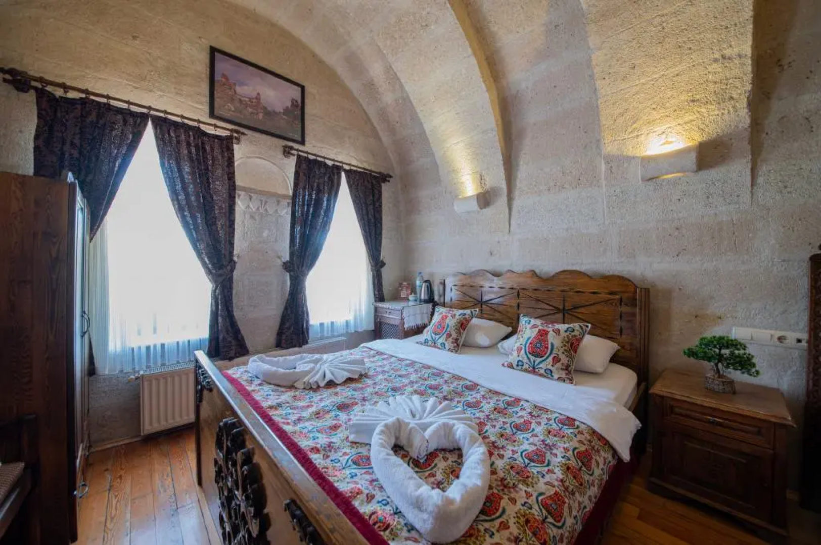 Safran Cave Hotel
