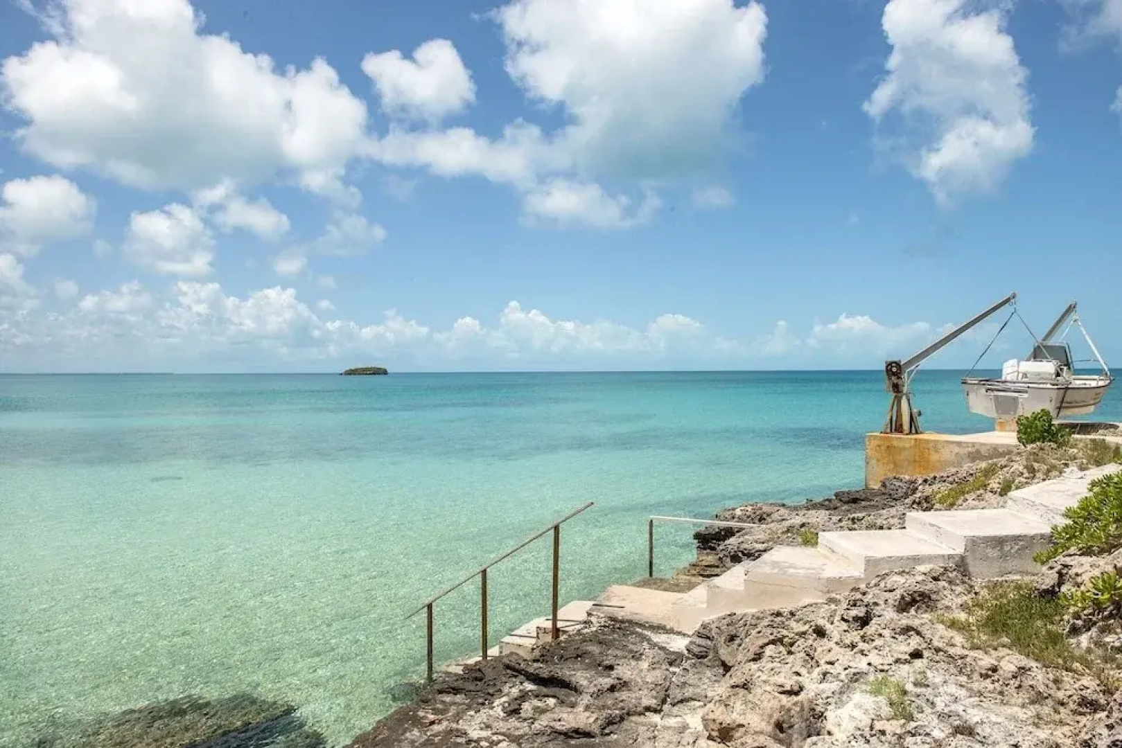 Touch Of Class Villa - A Caribbean Beachfront Home 3 Bedroom Villa