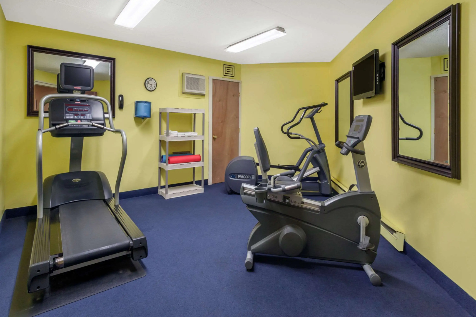 Howard Johnson by Wyndham Mystic