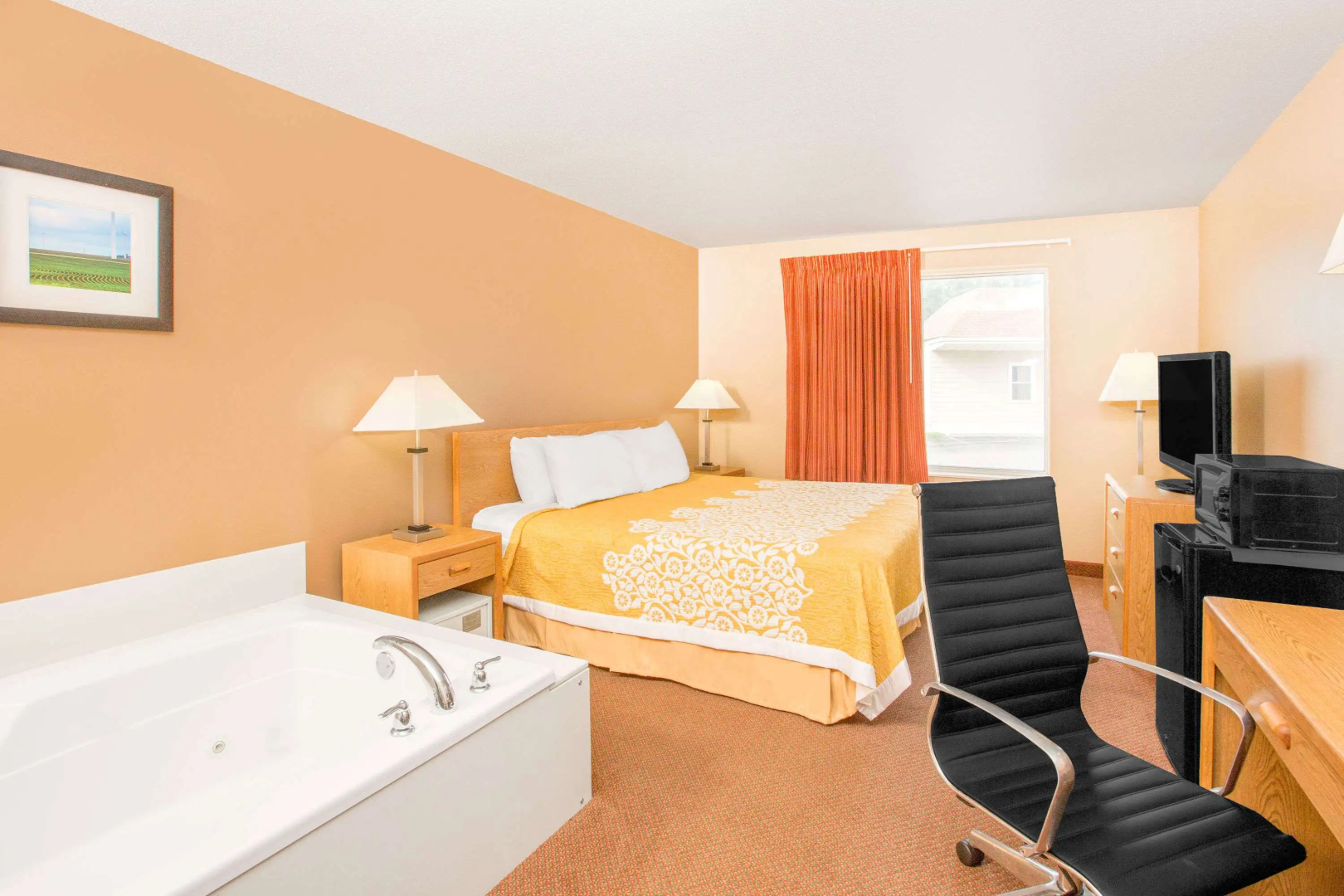 Days Inn by Wyndham Worthington
