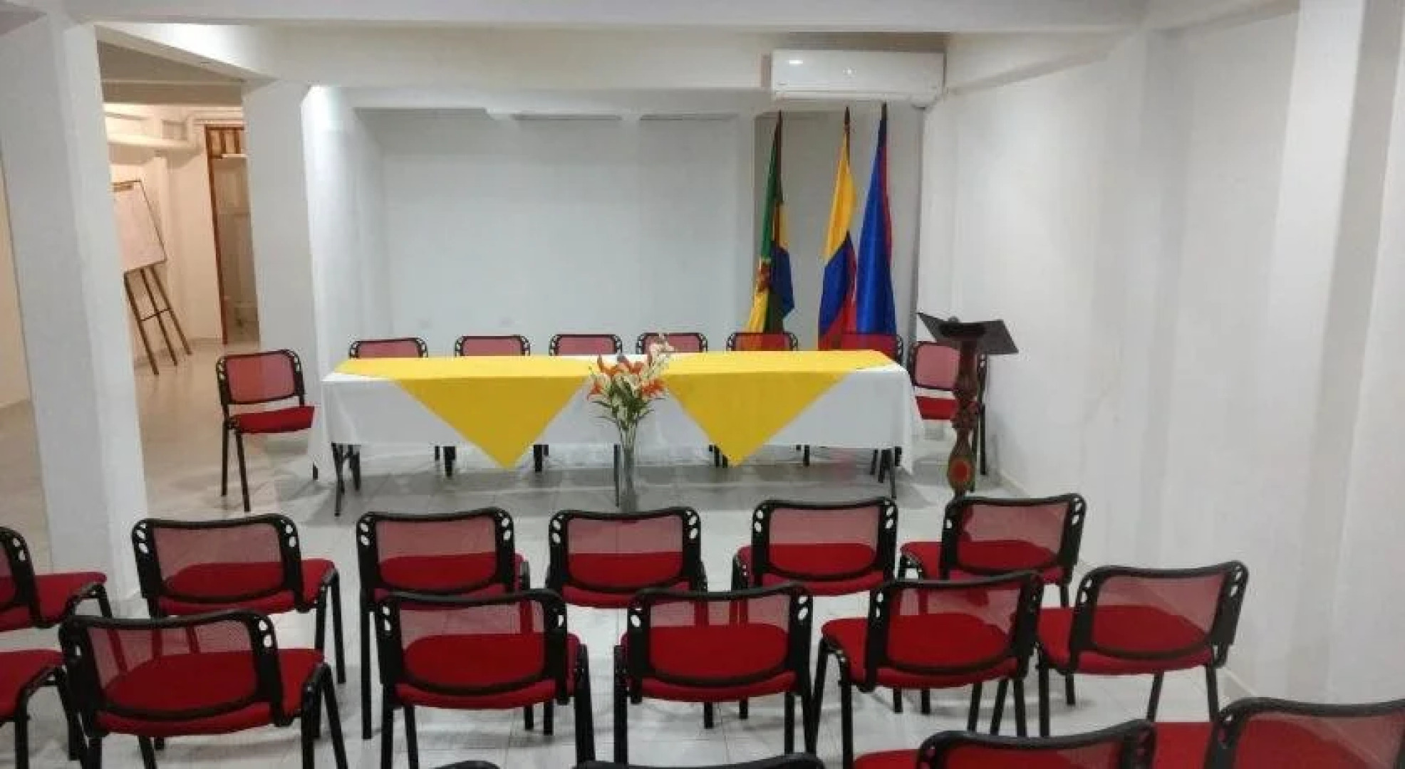 Hotel Bahía Yubarta