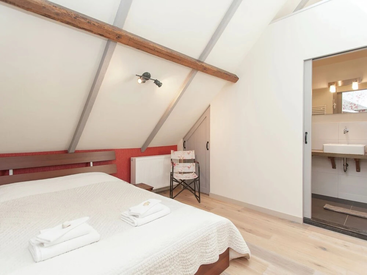 Lively Cabin near Forest in Bergen