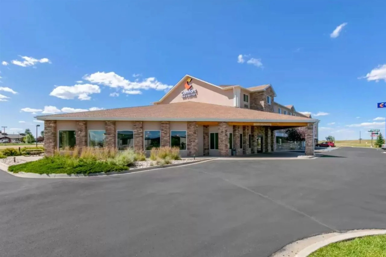 Comfort Inn & Suites Near University of Wyoming