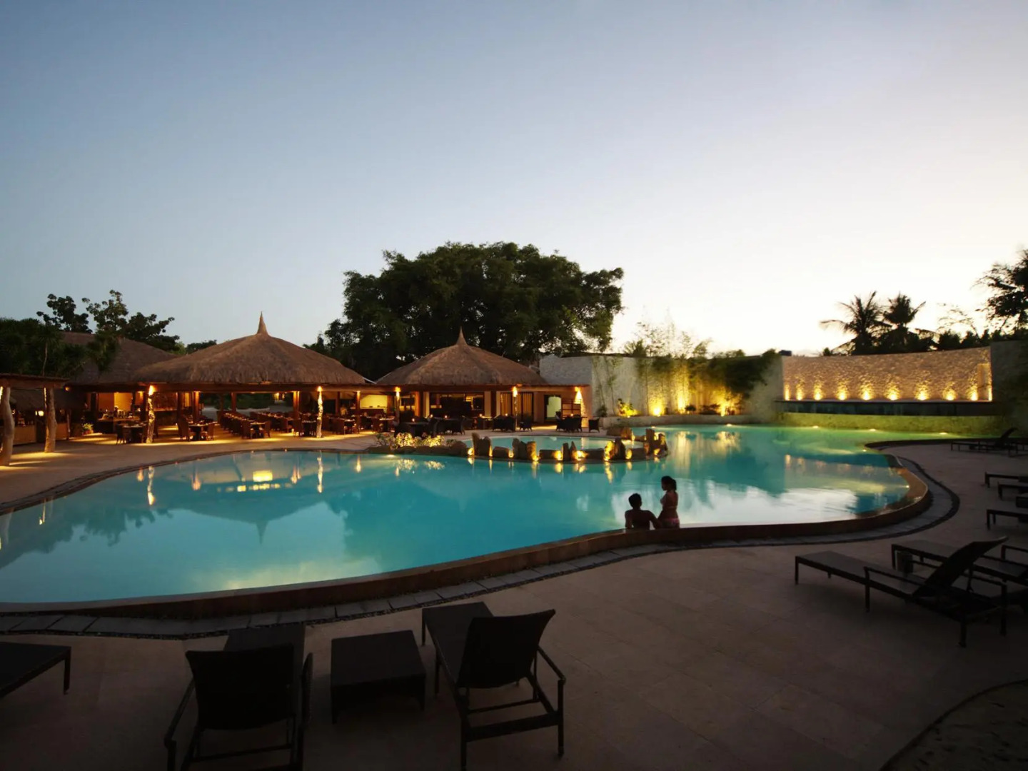 Bluewater Maribago Beach Resort