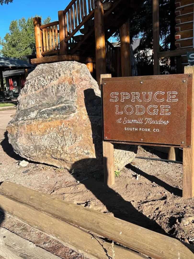 The Spruce Lodge
