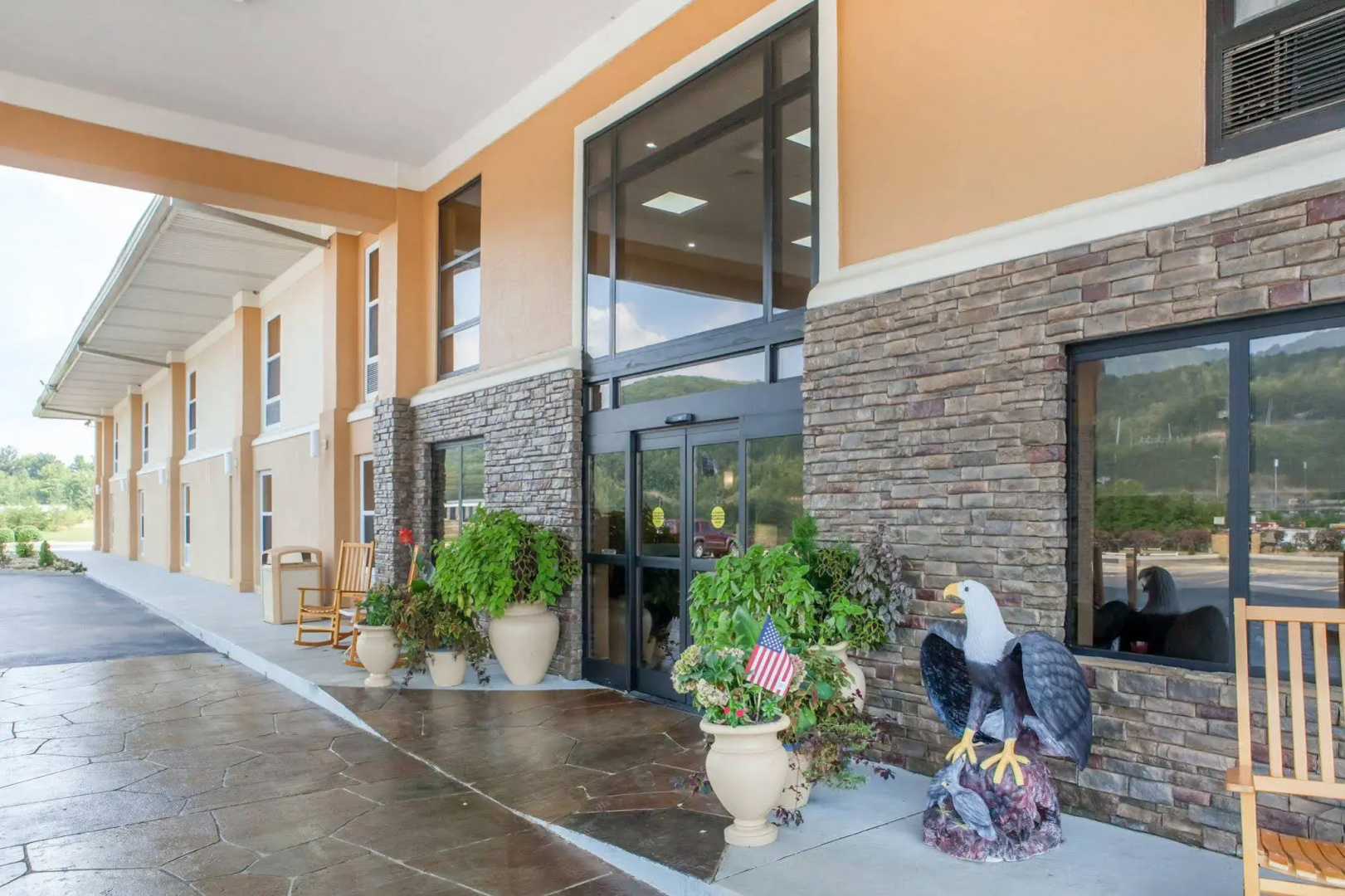 Comfort Inn at Royal Blue