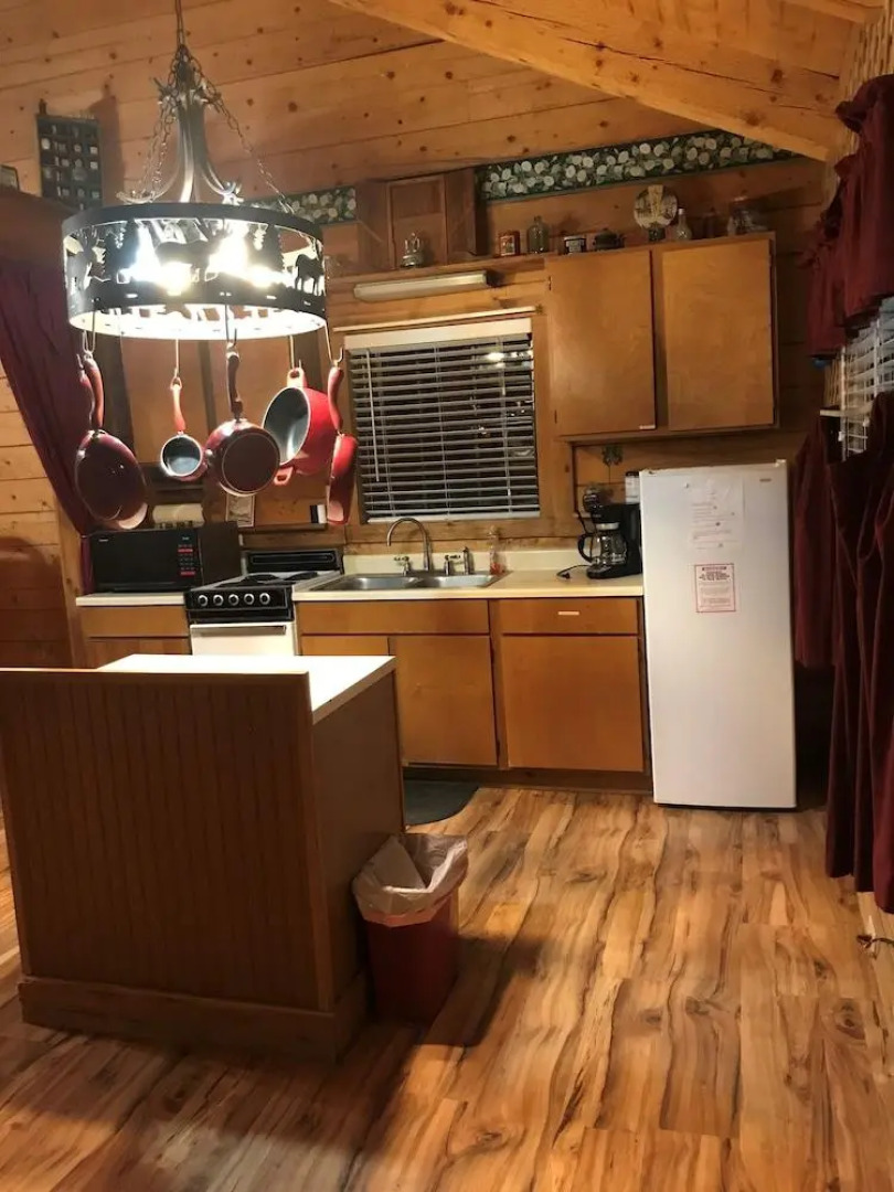 A Peace of Heaven Cabins