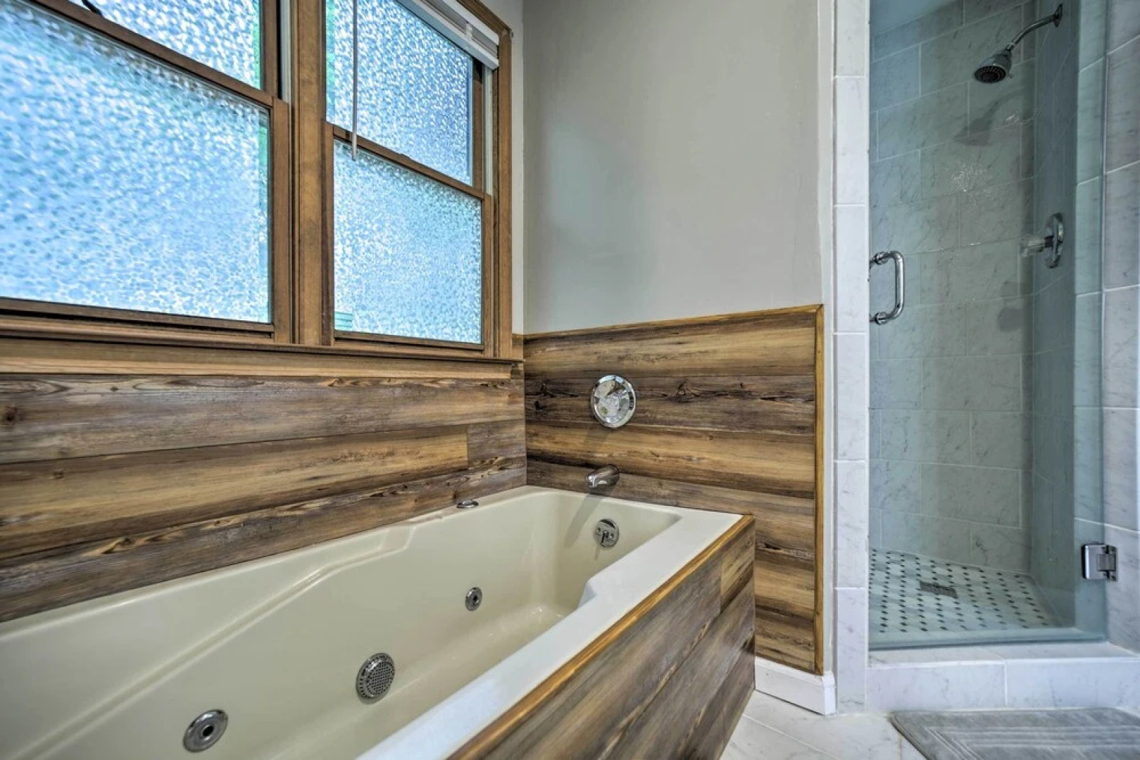 Quiet Blue Ridge Haven < 4 Mi to Sapphire Resort!