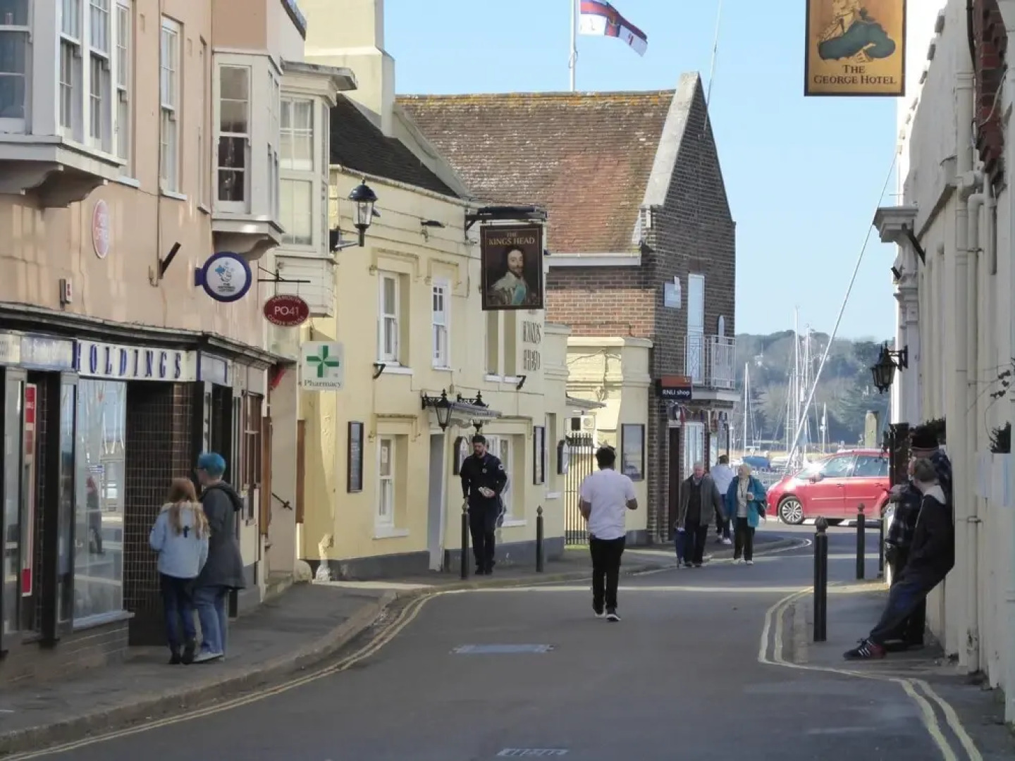 Harbour Life Dog Welcoming Yarmouth First Floor Apartment Sleeps 4