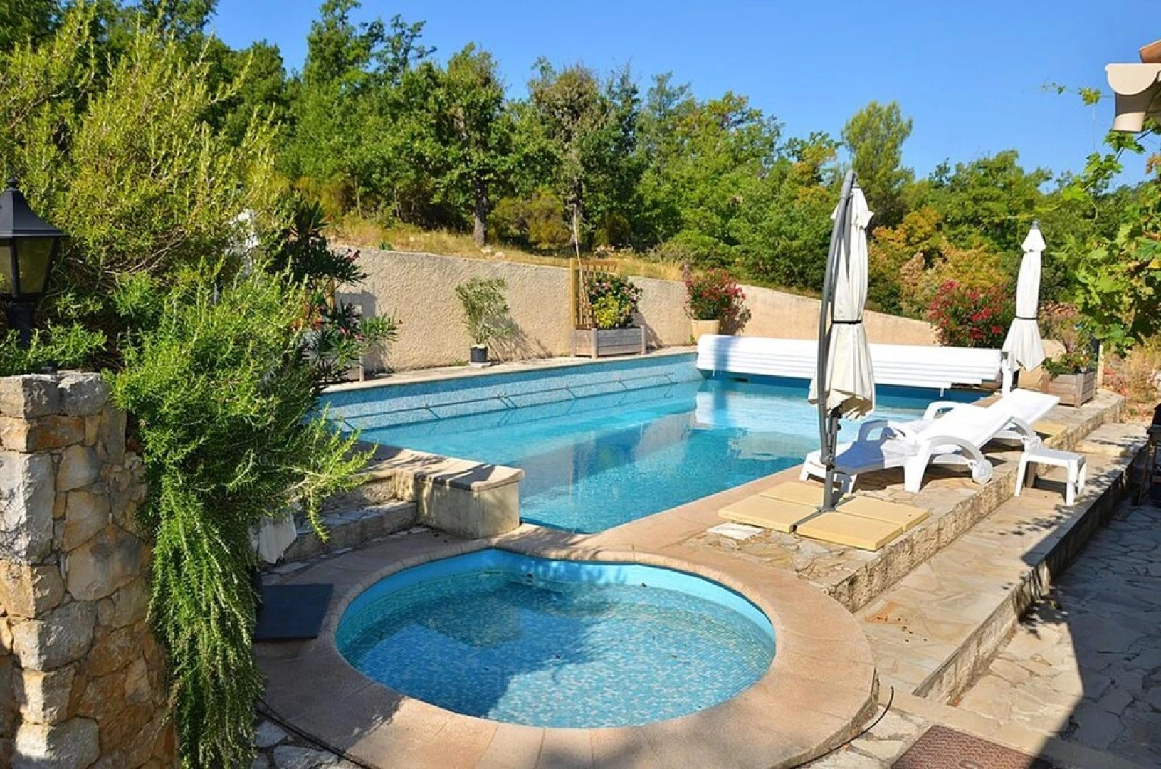 House With 3 Bedrooms in Mons, With Wonderful Mountain View, Shared Pool, Furnished Garden - 30 km From the Beach