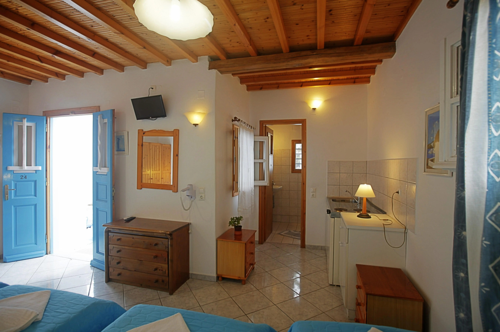 Aphrodite Garden Studios & Olympia Annex