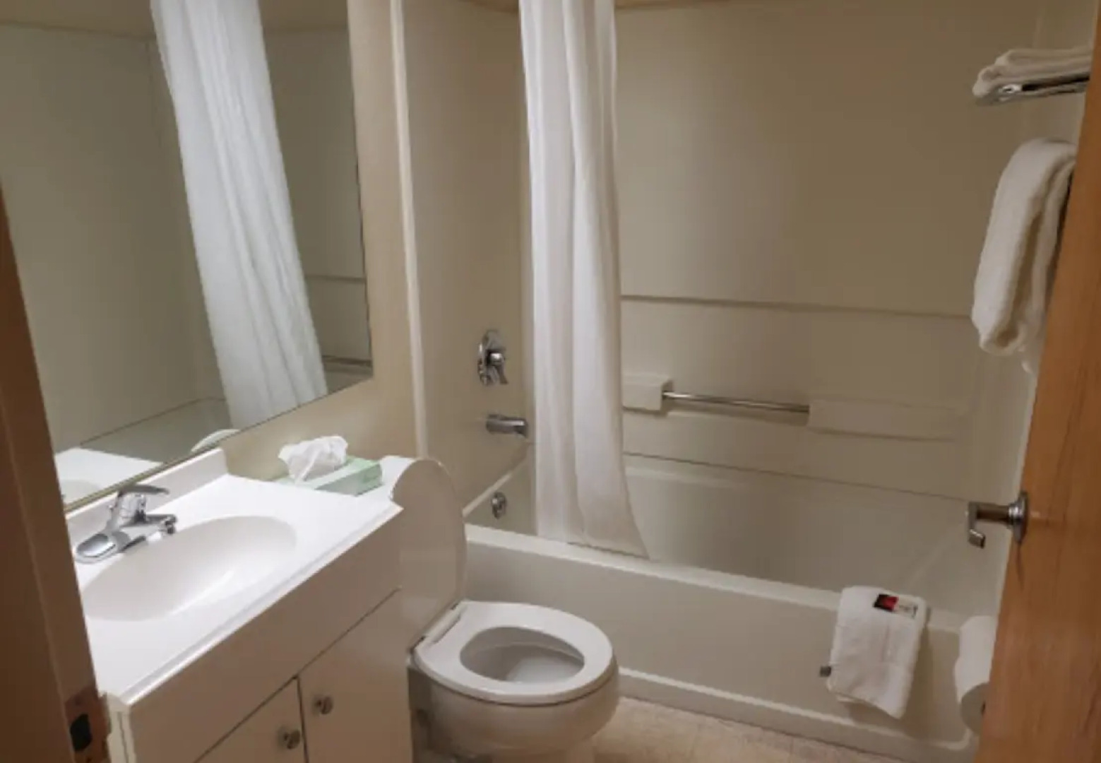 Americas Best Value Inn East Syracuse