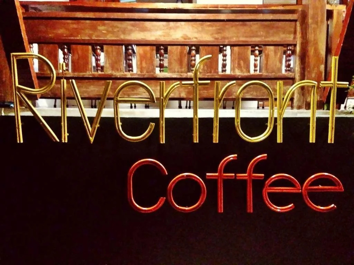 Riverfront Hotel Mukdahan