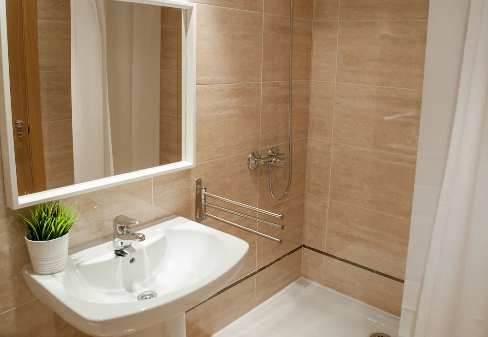 ApartUP Patacona Pool Views