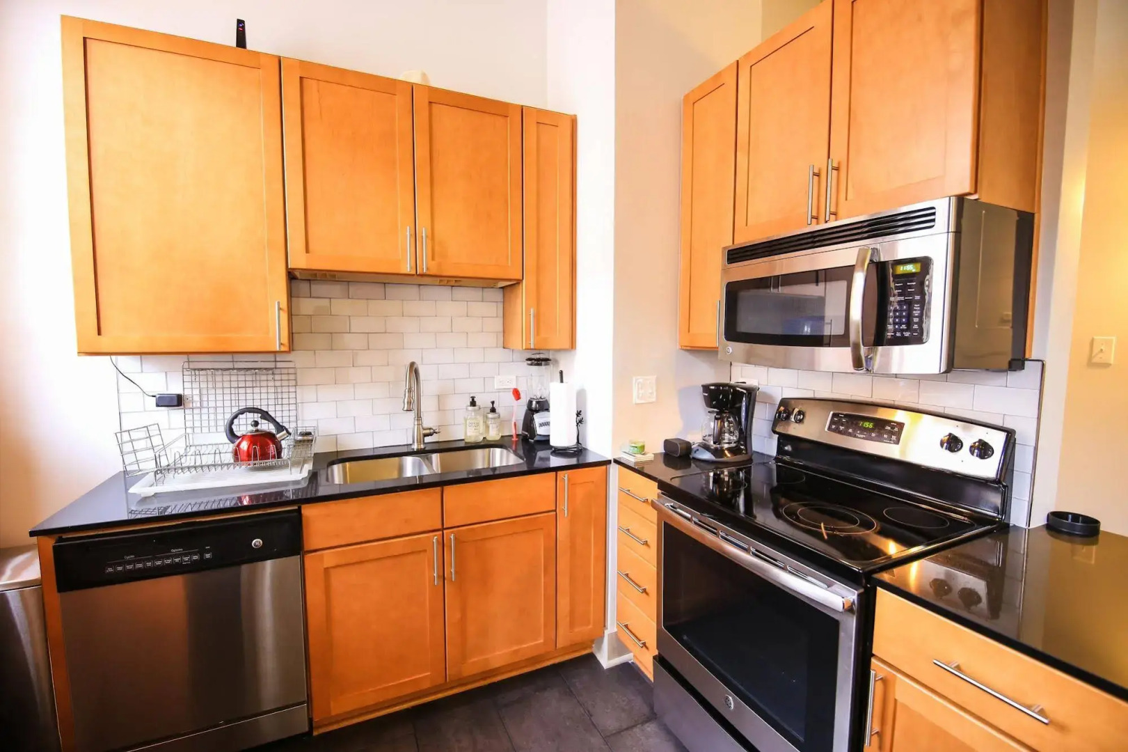 Hosteeva French Quarter Suite & Balcony