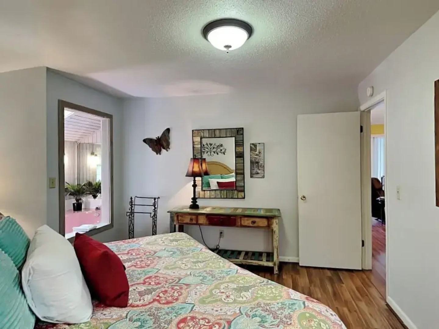 Smoky Mountain Dreams - Three Bedroom Cabin