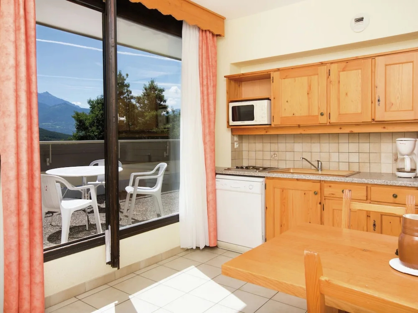 Rustic Apartment, Located in the Mountain Village of Chorges