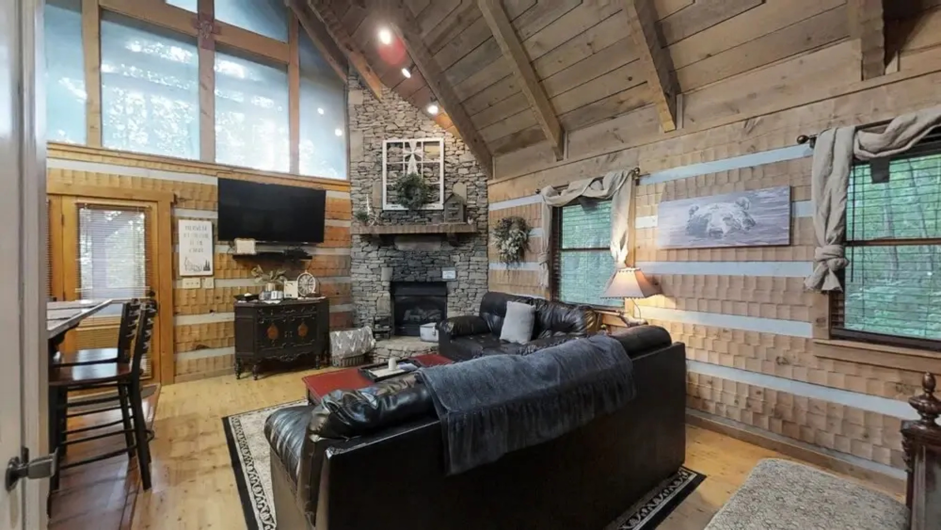 Blessed Nest 1 Bedroom Cabin by RedAwning