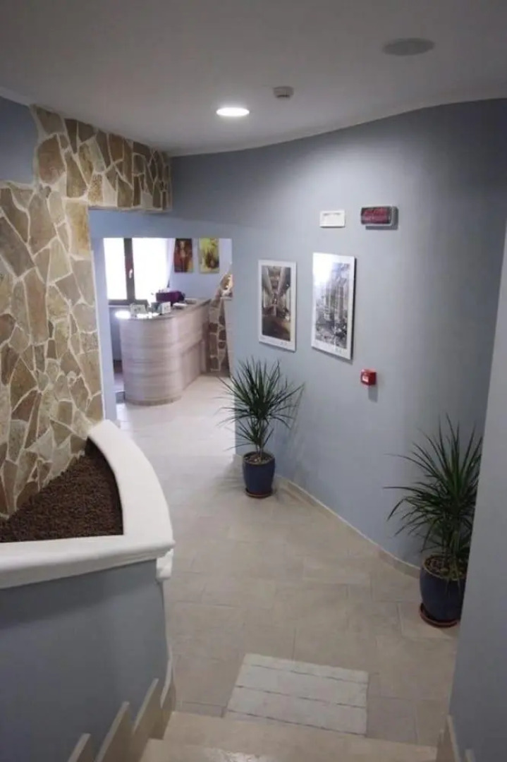 La Maison Rouge Resort