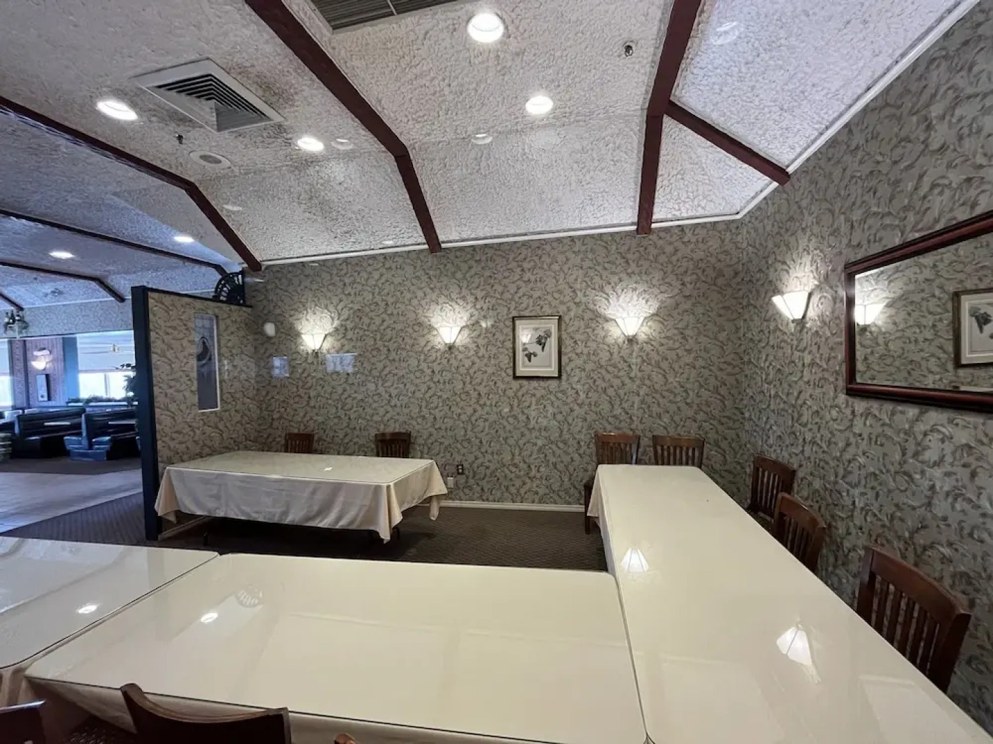 Presque Isle Inn & Convention Center