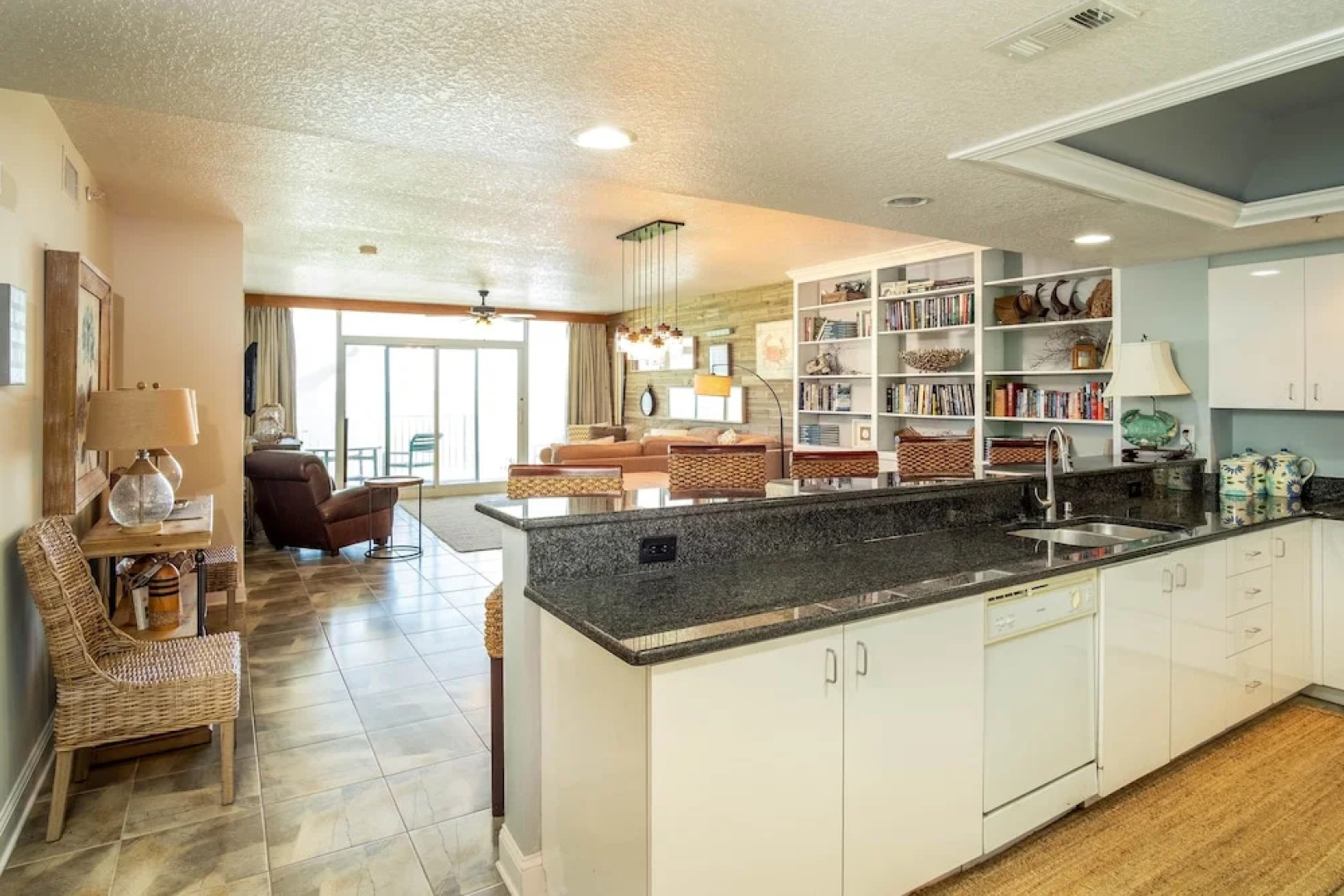 Ocean Condo 3bdrm 103