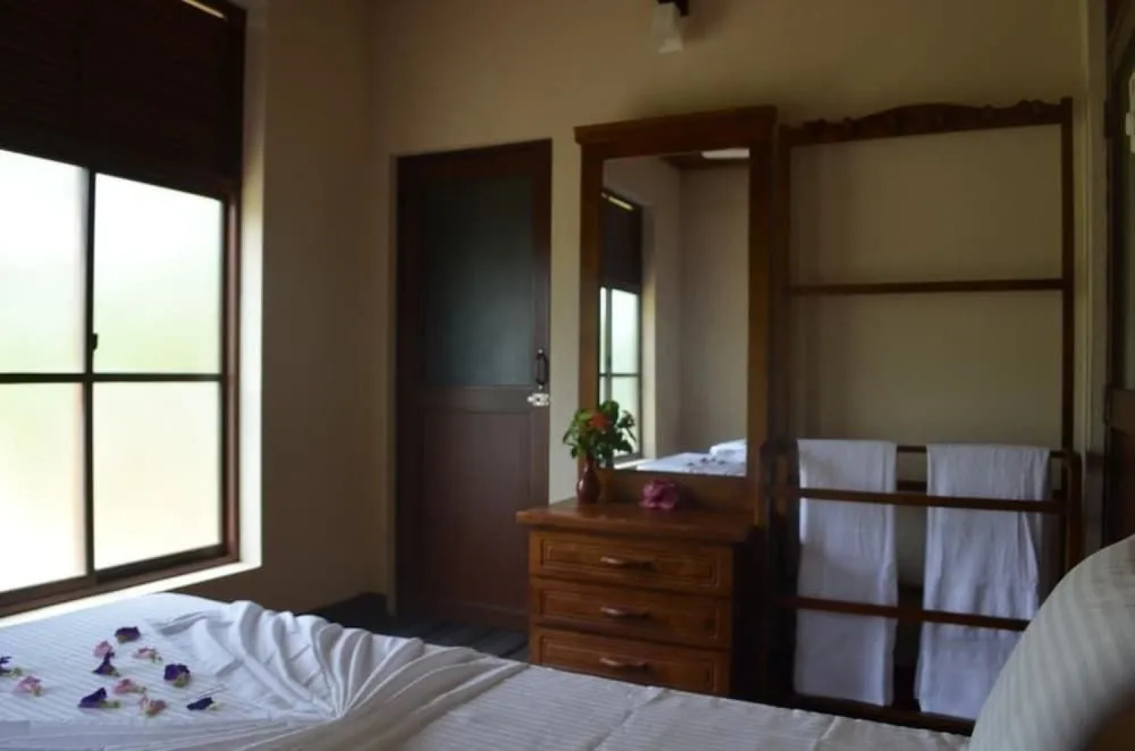 Aqua Front Yala Resort