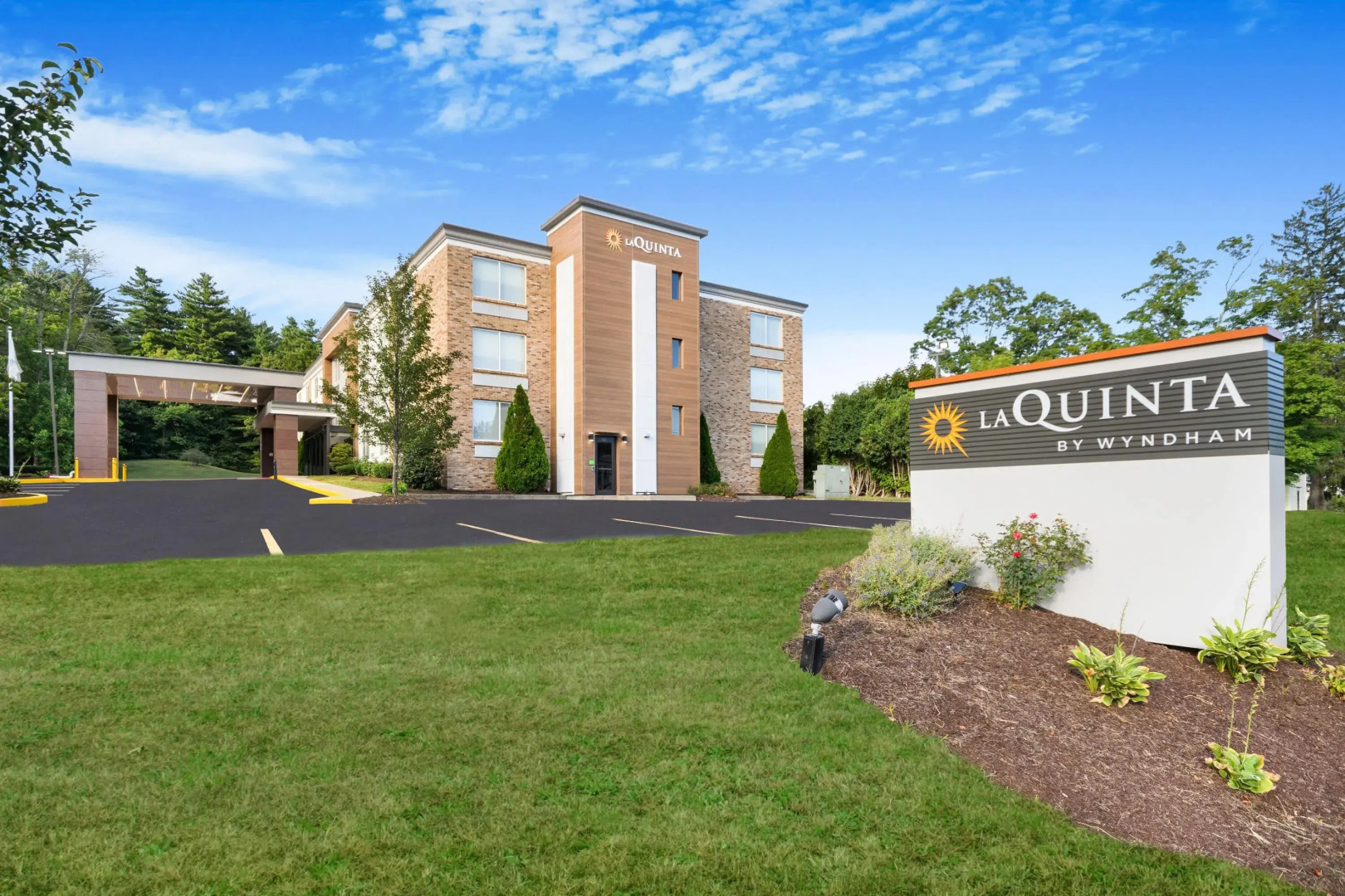 La Quinta Inn & Suites by Wyndham Sturbridge
