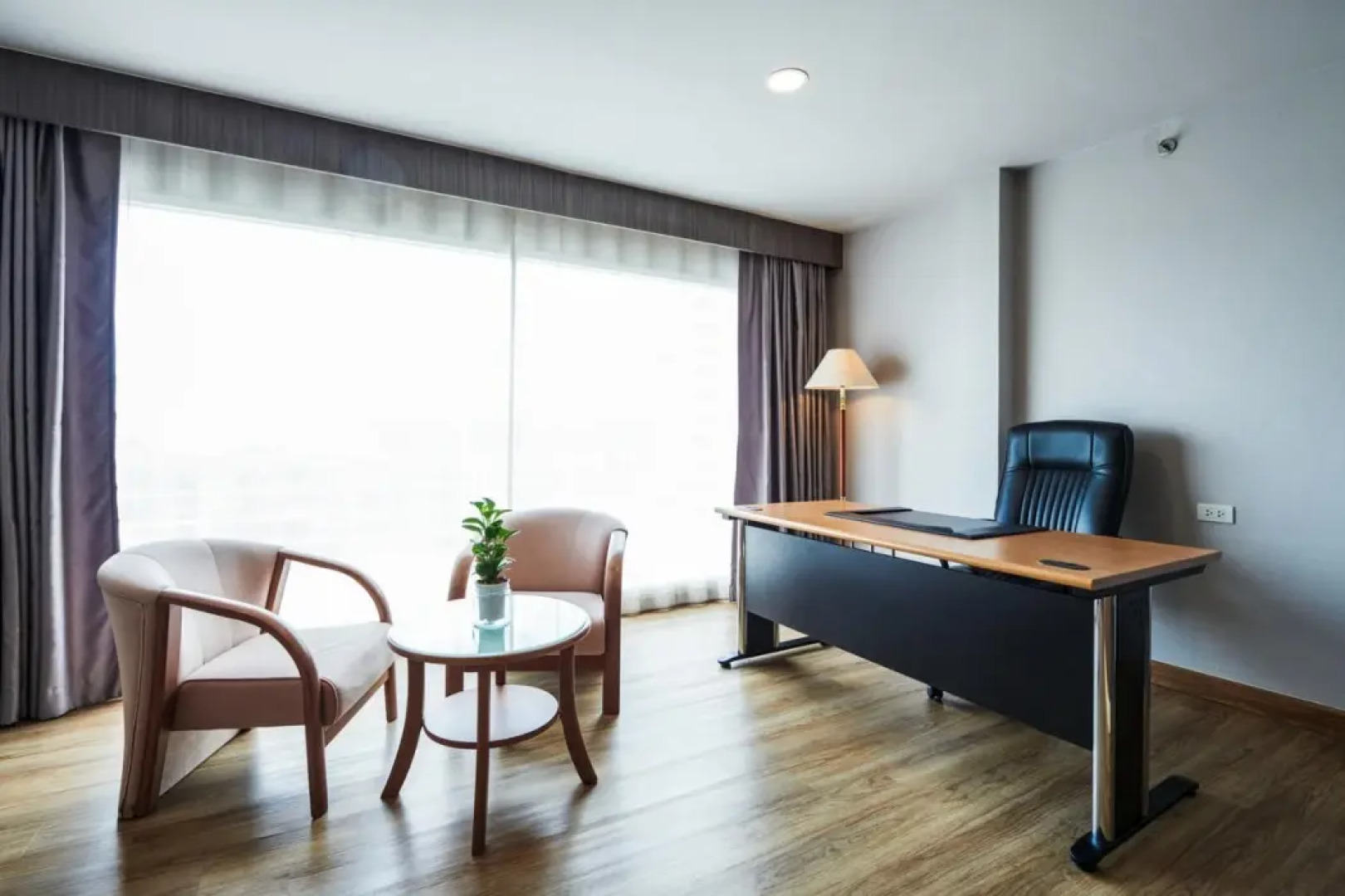 TK Palace Hotel & Convention