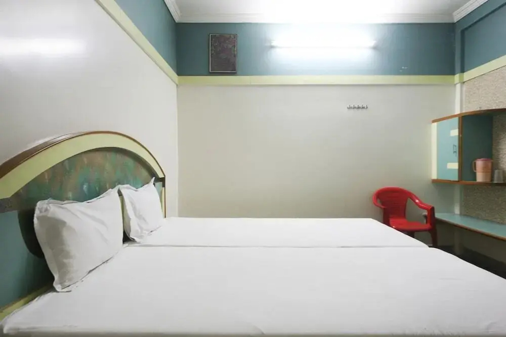 Hotel Le Palace by OYO Rooms