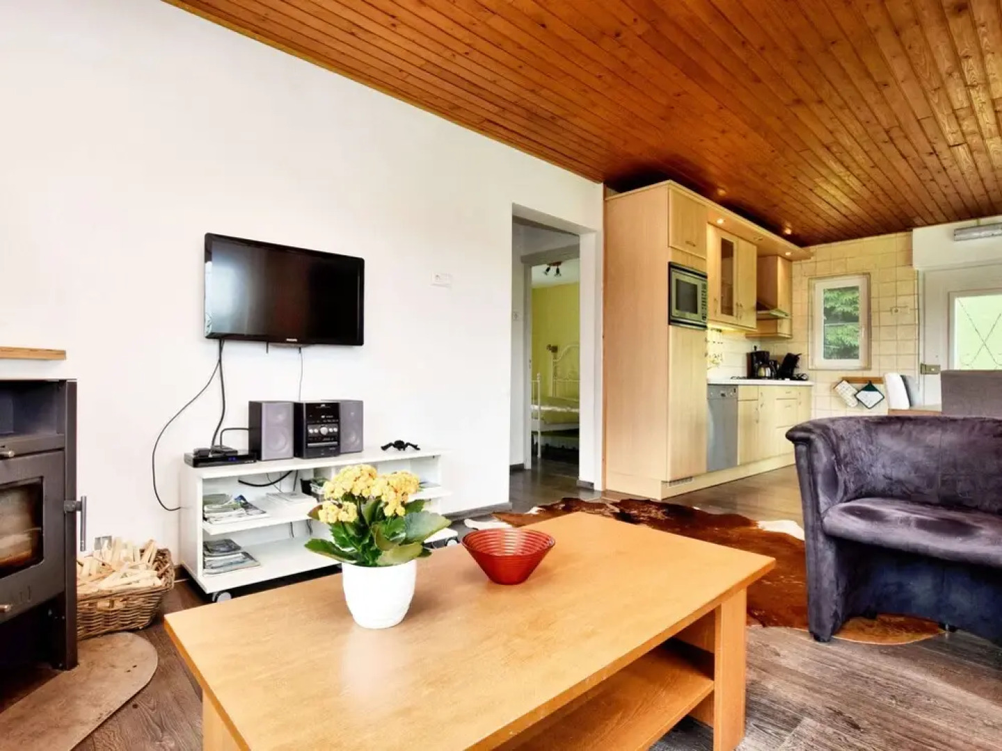 Charming Holiday Home in Gouvy with Hot Tub