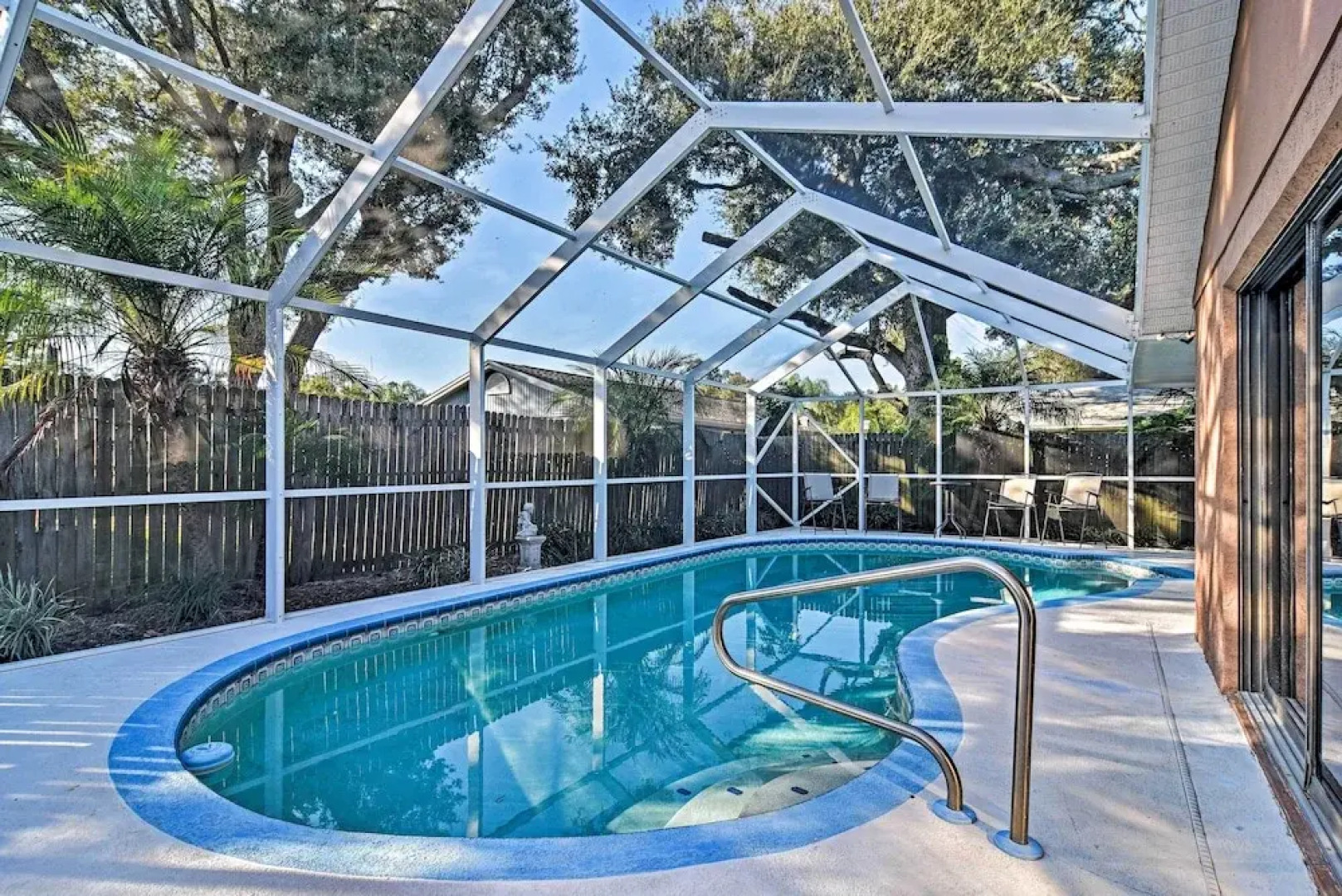 Idyllic Largo Escape w/ Private Pool & Lanai!