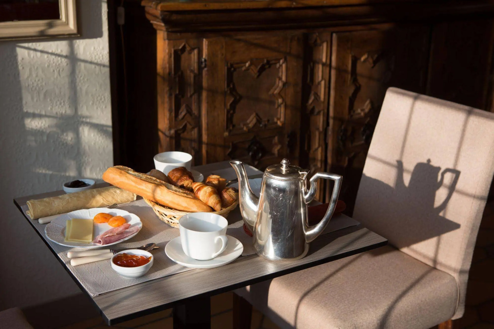 Le Petit Coq Aux Champs