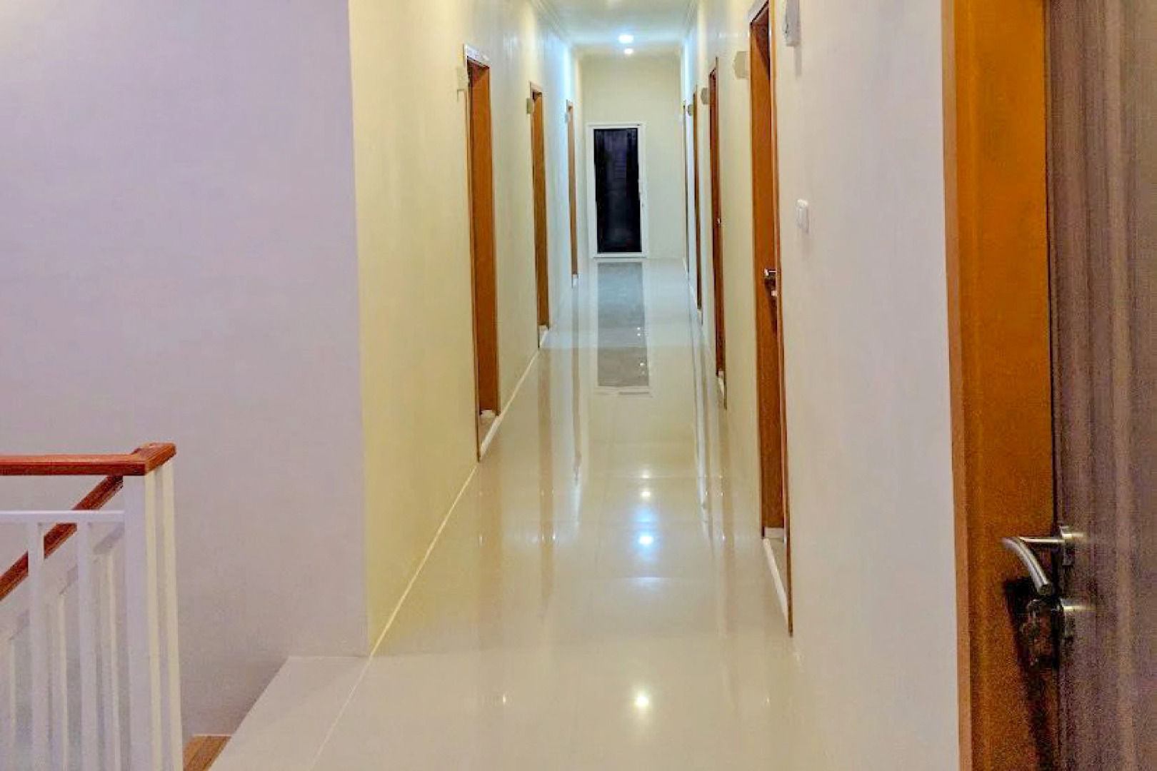 RedDoorz @ Karema Area Mamuju