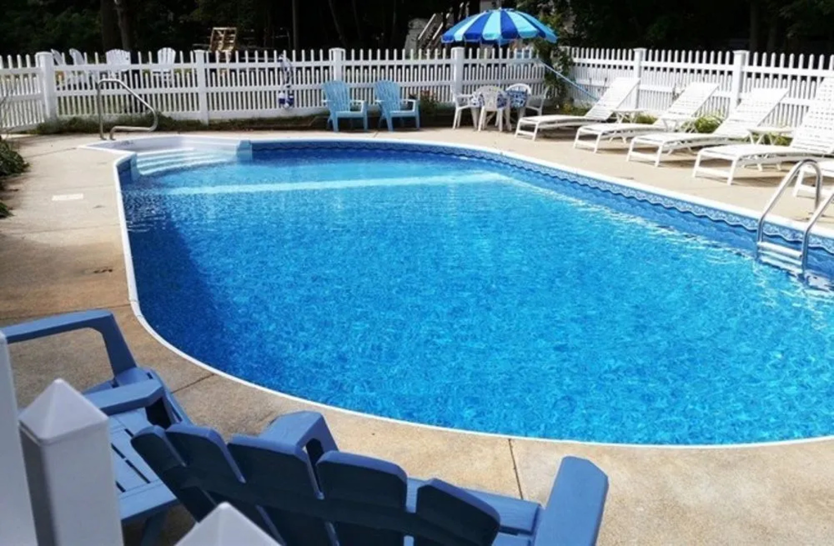 Atlantic Birches Inn