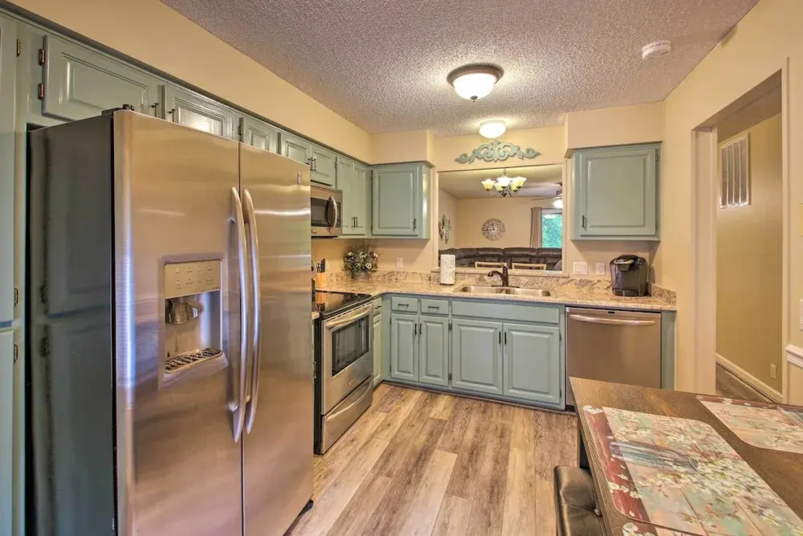 Furnished Deck & Grill: Hot Springs House