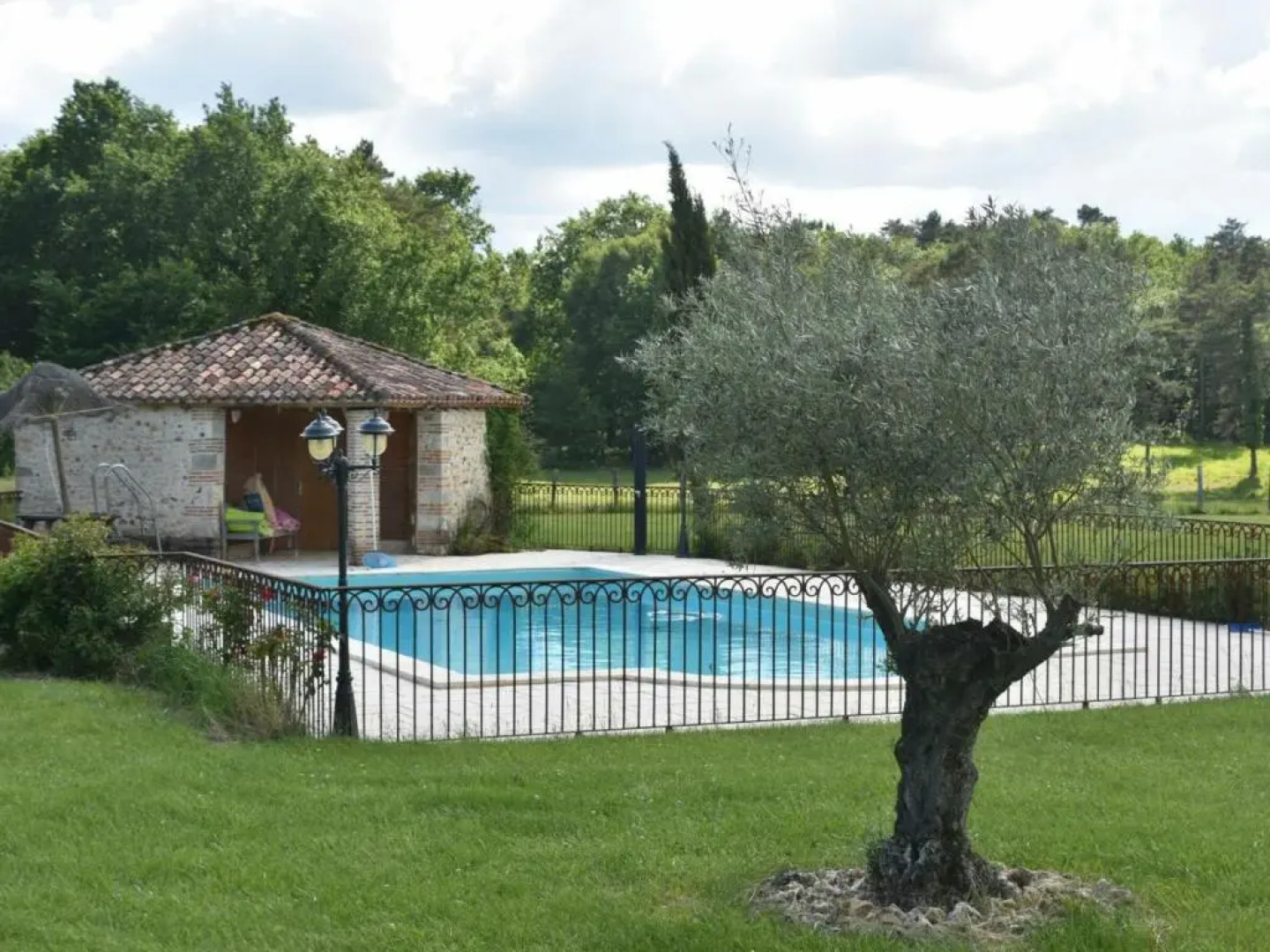 Gite Agonac, 6 pièces, 10 personnes - FR-1-616-95