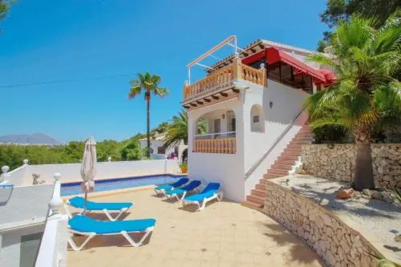 Alma - holiday home with private swimming pool in Benitachell