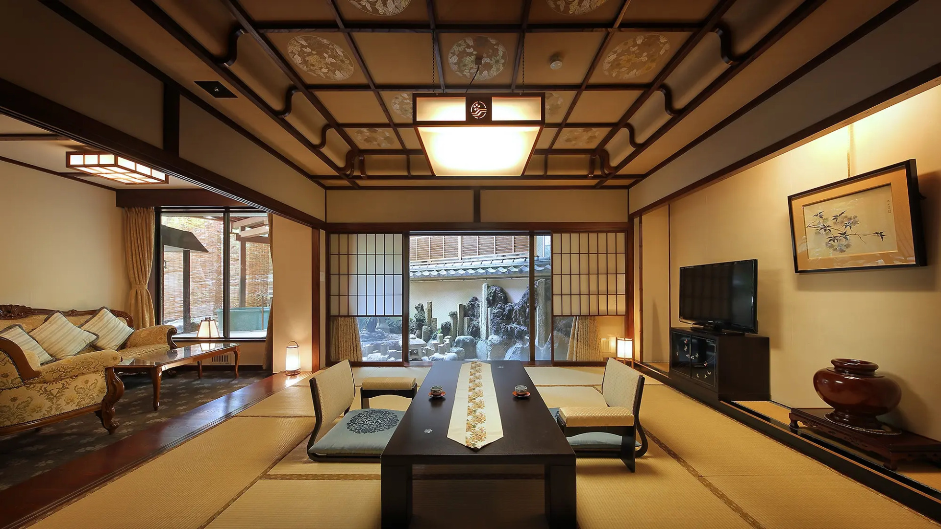 Atami Onsen Sakuraya Ryokan
