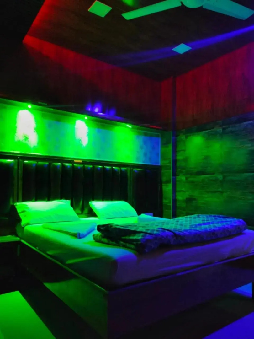 Spring Resort & lodging