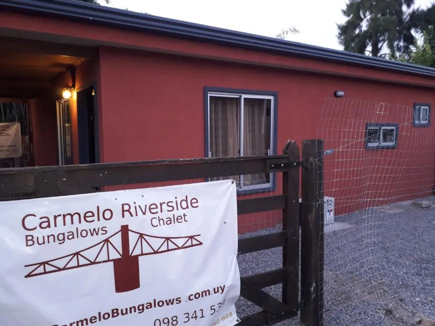 Carmelo RIVERSIDE Bungalows