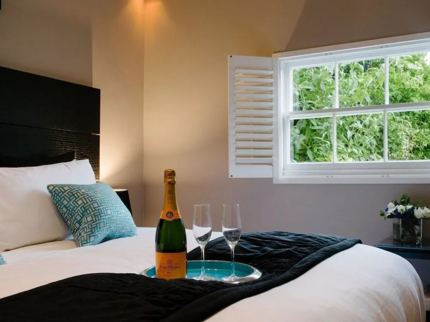 Bath Circle Camden Lodge House