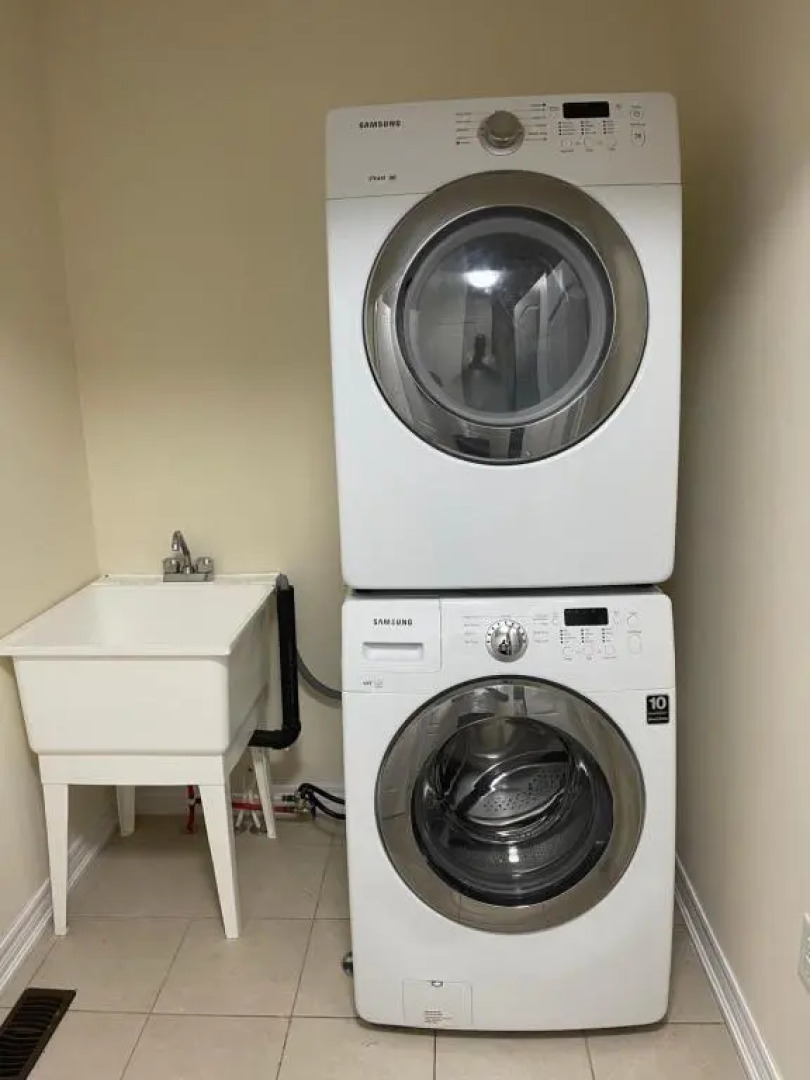 Yet Another Exquisite 3+1 Bedrooms Home Experience