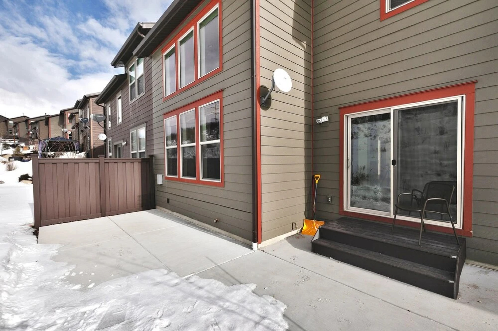 Parks Edge 1119 West Abigail by Blueswell