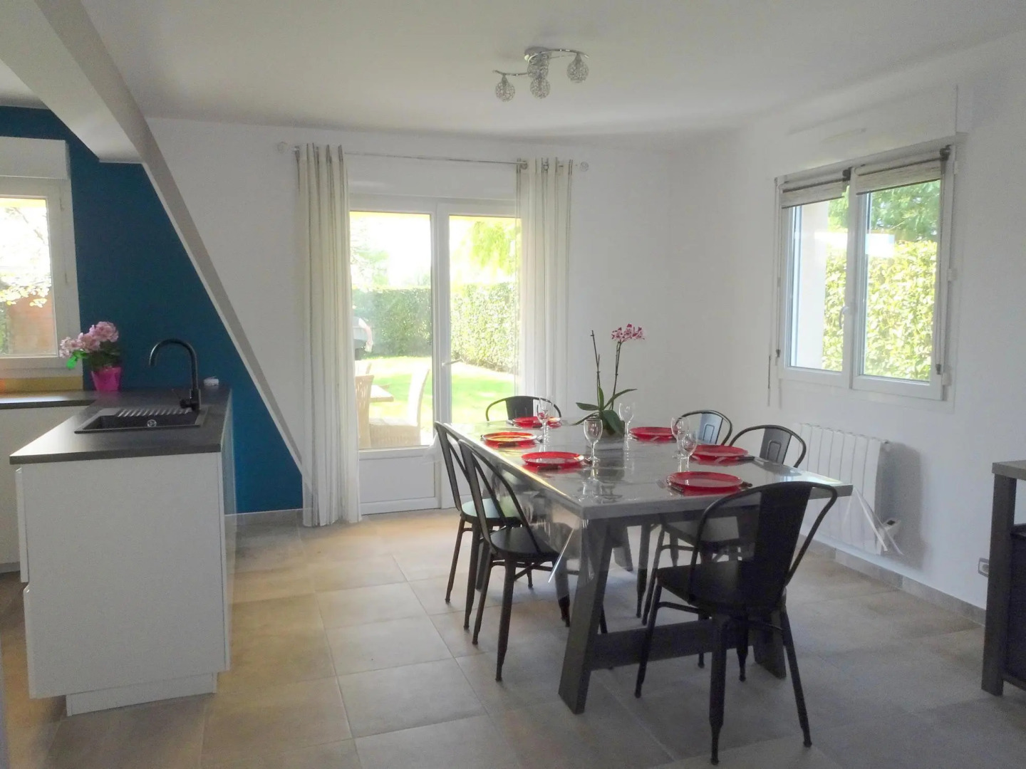 Semi-detached House, Brehal