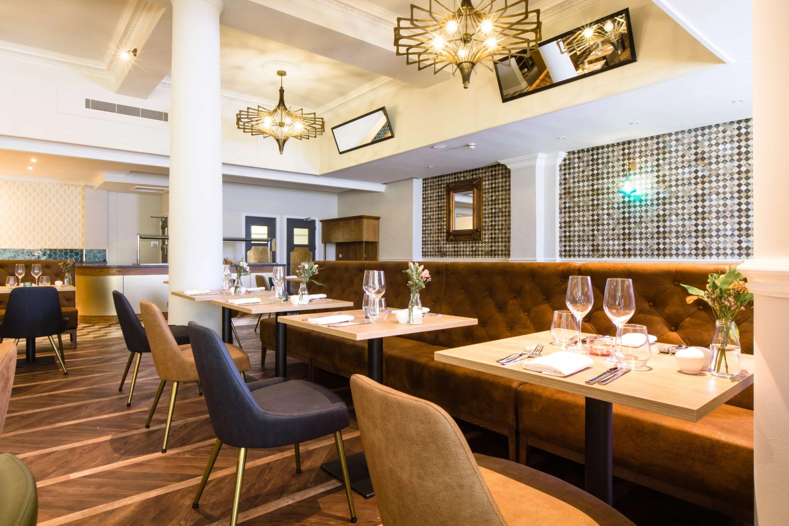 The Queen at Chester Hotel, BW Premier Collection