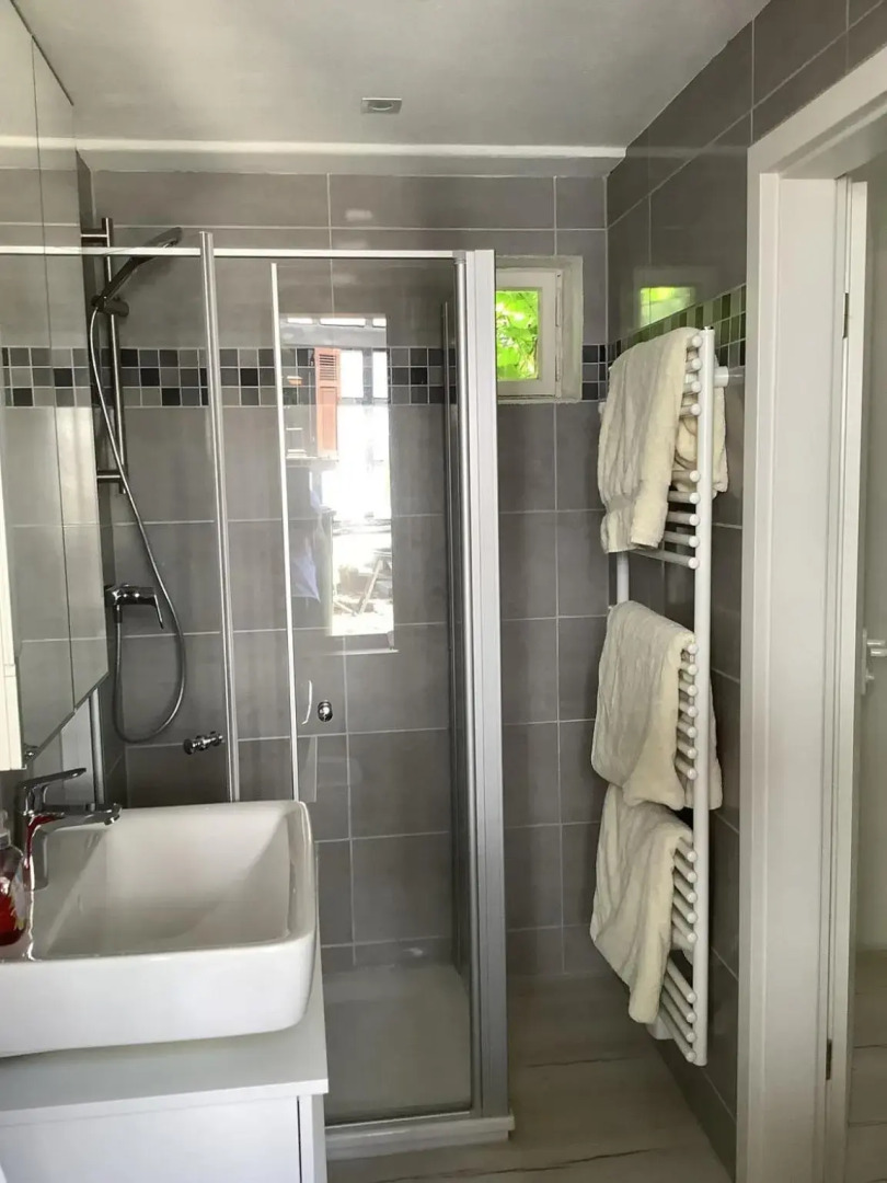 Pulvermühle - 3 Zimmer Bad direkt am Stettbach im NATURA 2000 Gebiet mit 12500 qm Garten, E- Bikes Verleih