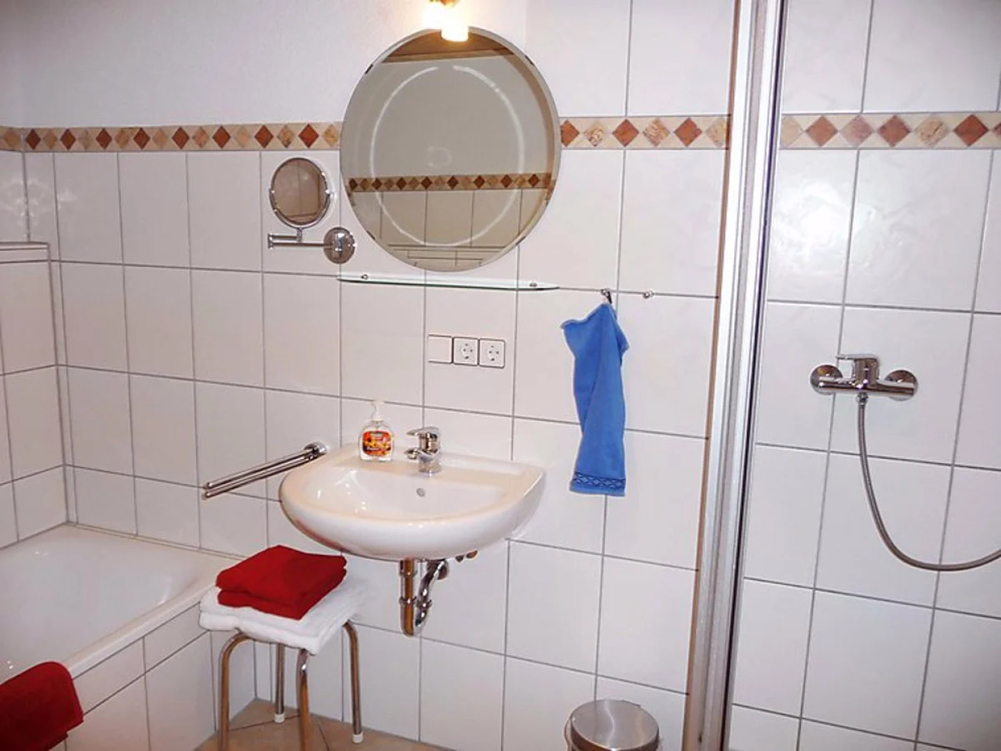 Biohof Herrenweg 13808