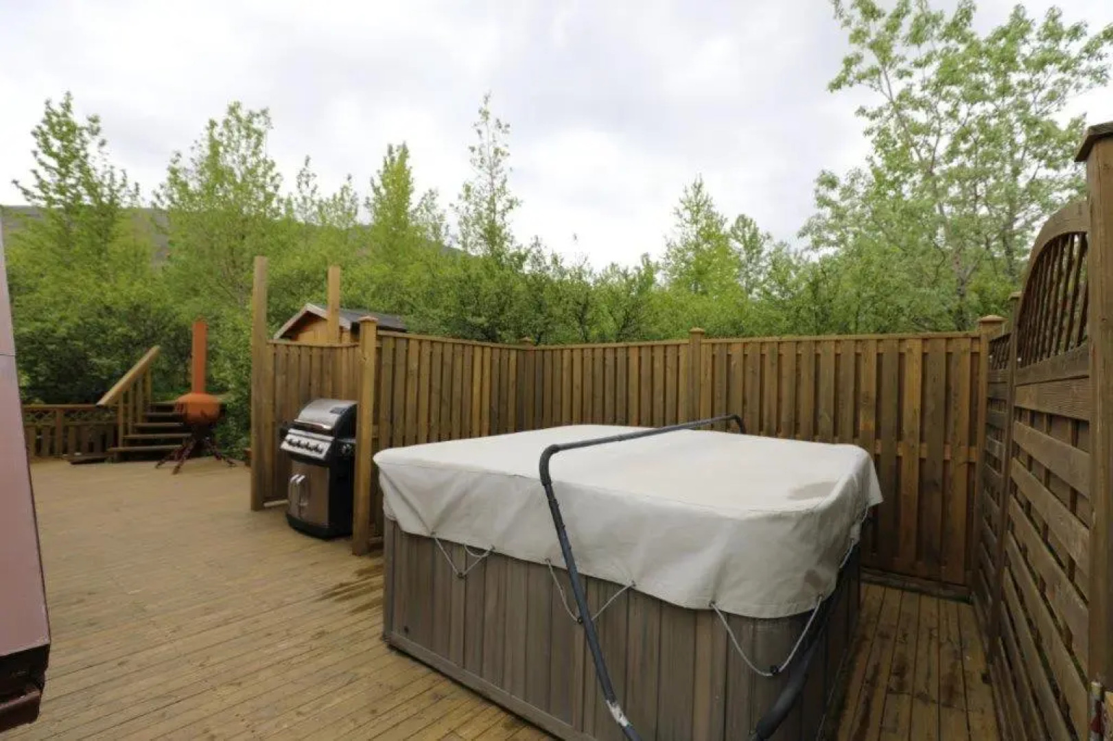 Cozy Cottage in Icelandic nature with Hot tub