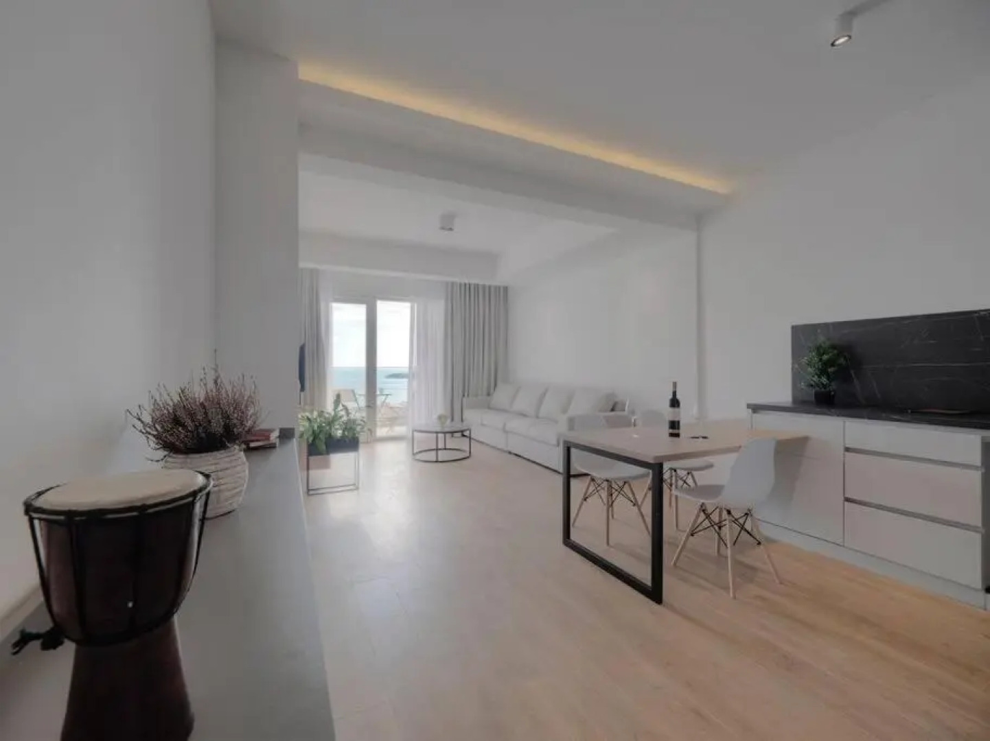 A24 Lovely Sea View one bedroom Apartment